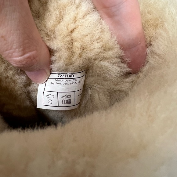 UGG Bailey Bow II Chestnut 6 Suede - Picture 7 of 8